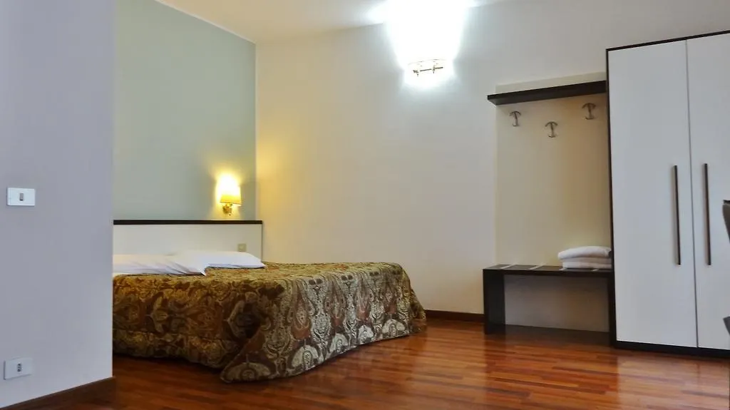 Lux Hotel Durante Milan