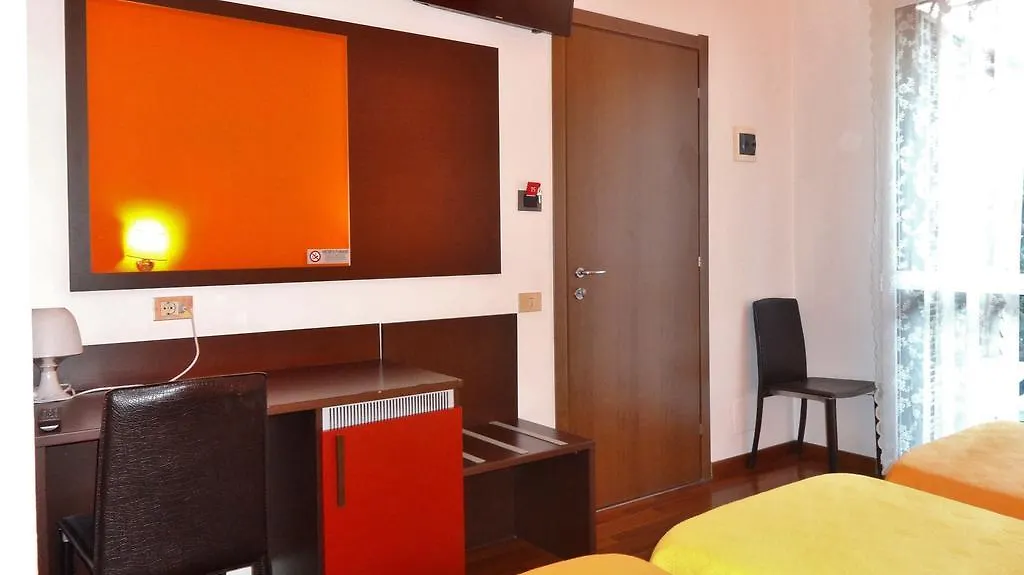 Lux Hotel Durante Milan