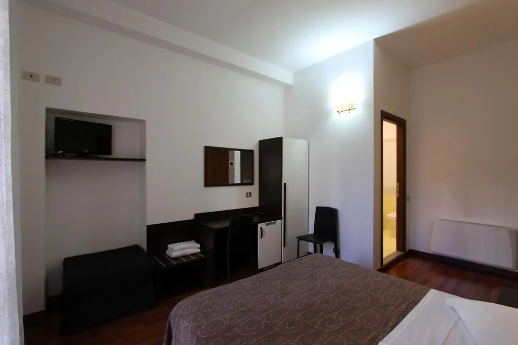 מילאנו Lux Hotel Durante